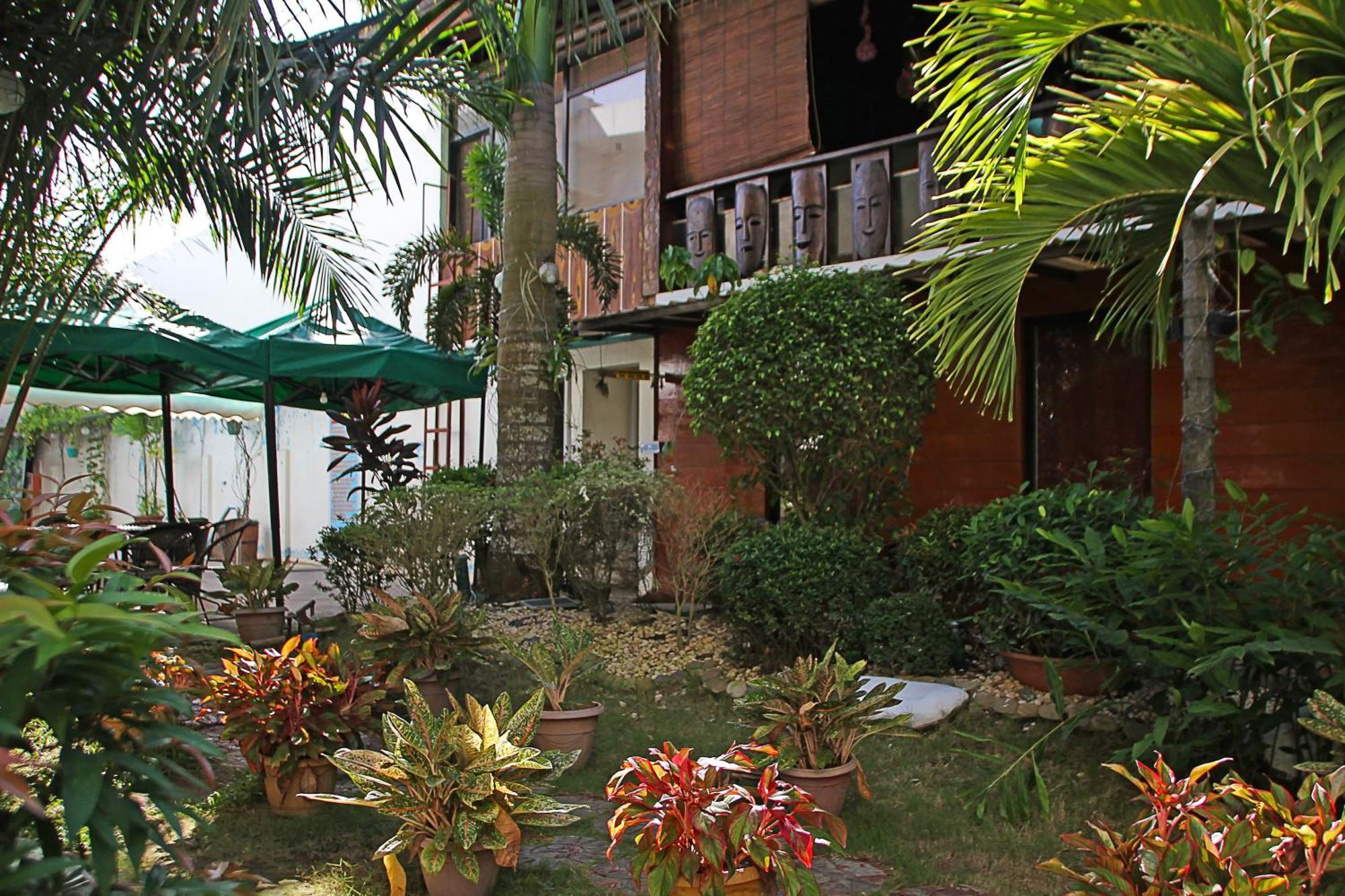 Palawan Uno 3* Puerto Princesa